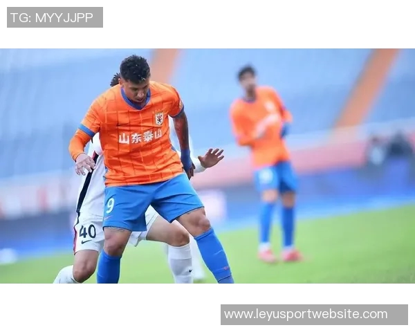 克雷桑身穿巴西9号球衣现场助威激情对决韩国队